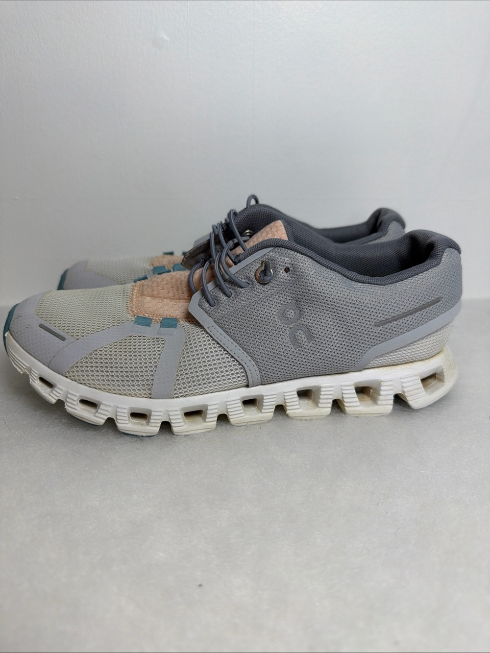 On Running Women's Cloud 5 Push On Cloud OC Women's Size 7 STYLE : 69.98353